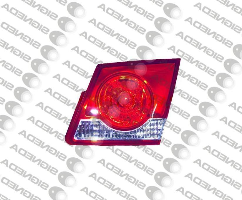 Фонарь внутренний правый седан ZCV1302R ZCV1302R