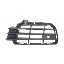 VW TOUAREG 04.10- :Решетка в бампере левая 958227-1 958227-1