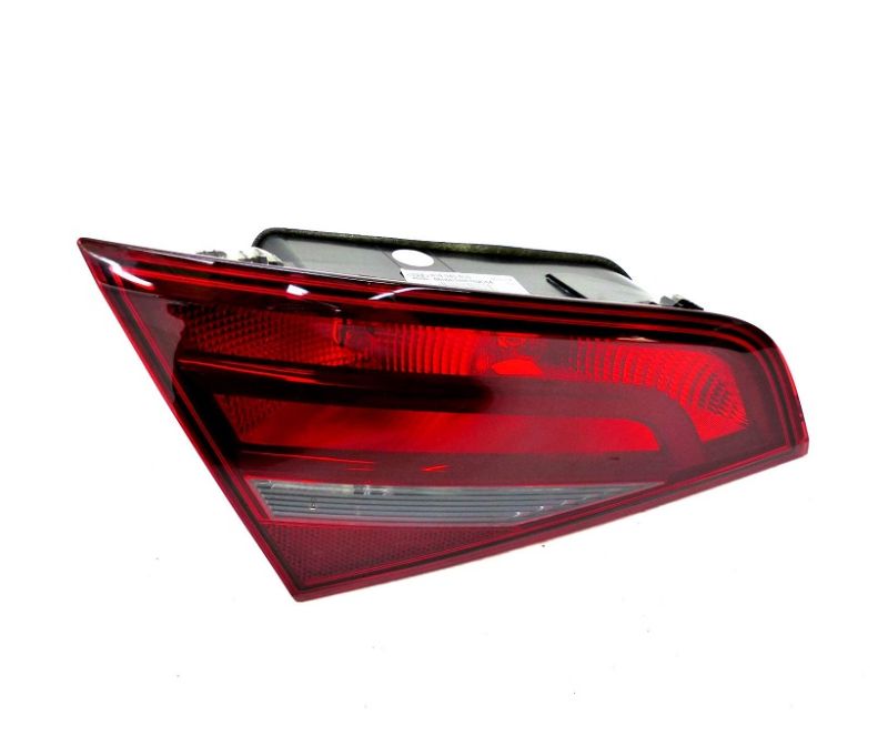 ZAD191098L VAG ЗАДНИЙ ФОНАРЬ для 
