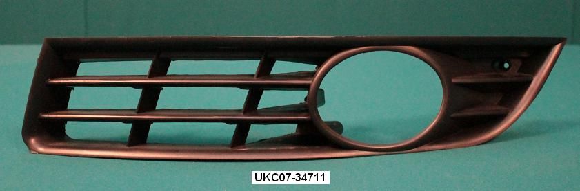 Решетка переднего бампера под птф левая UKC07-34711 UKC07-34711