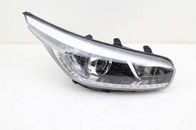 Фара Xenon правая 92102A2260 92102A2260