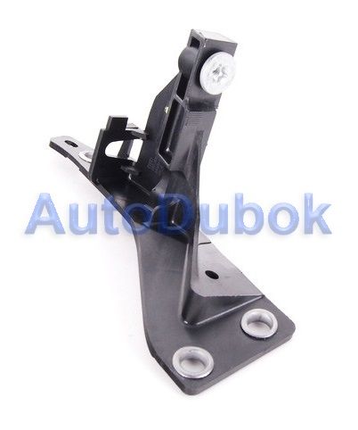 Кронштейн бампера переднего левый под фару PAD44016BL PAD44016BL