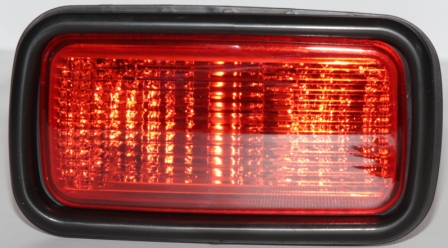 LANCER ФОНАРЬ ЗАДН В БАМПЕР ЛЕВ (СЕДАН) В СБОРЕ С РАМК (Китай) MBLAN04-733-L MBLAN04-733-L