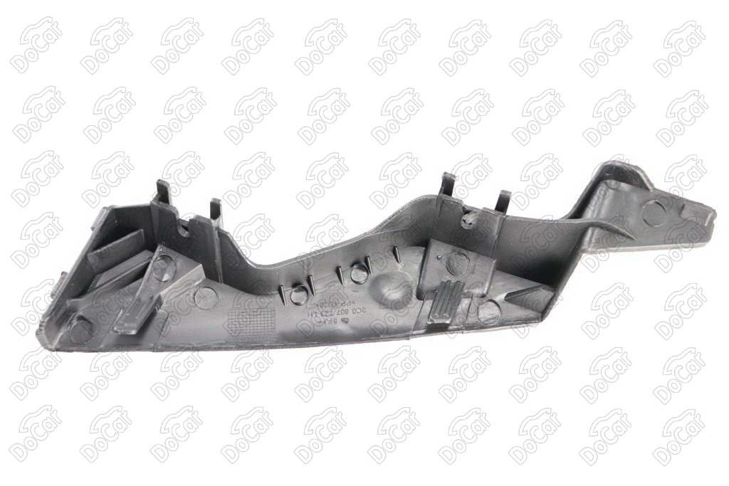 Кронштейн крепления бампера к панели Лев. VW Passat B6 2005-2010 3C0807723-DCR 3C0807723-DCR