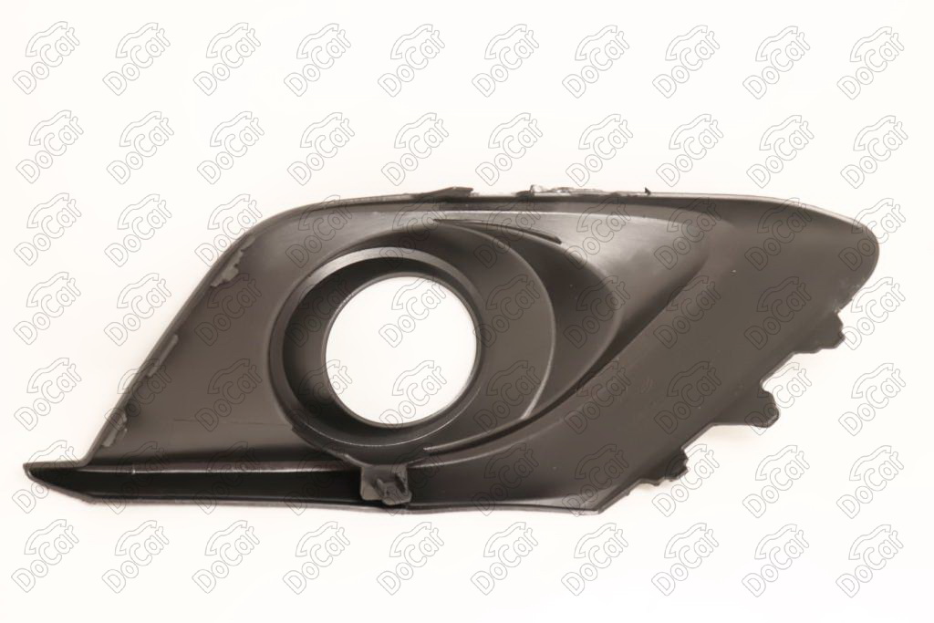 Накладка фары противотуманной без хрома Лев. Mazda M3 2013-2016 BHR150C21A-DCR BHR150C21A-DCR