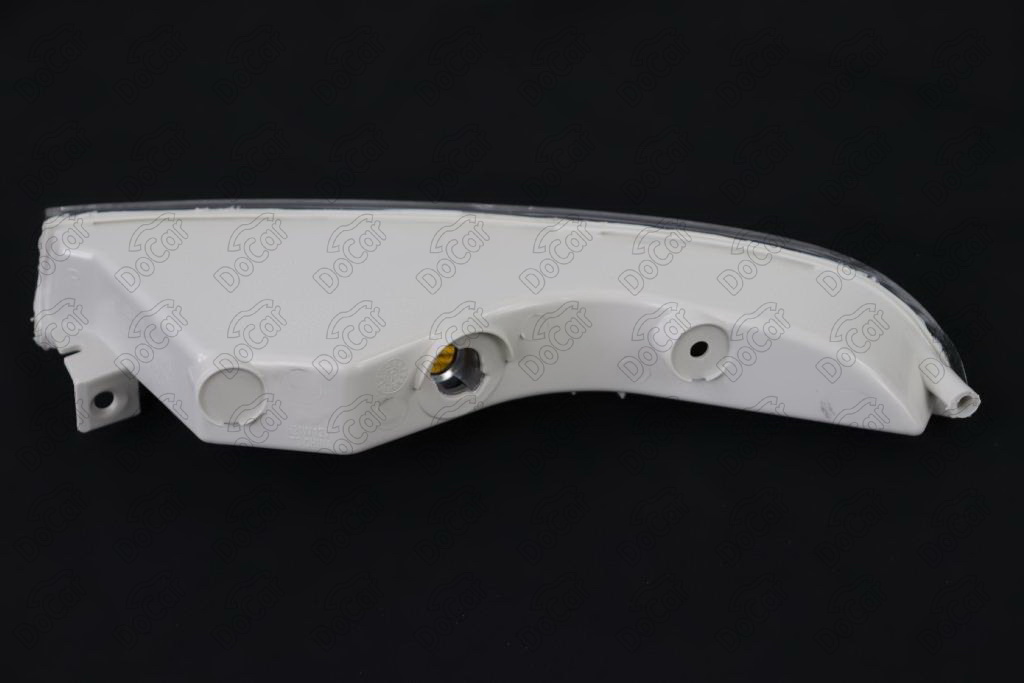 Указатель поворота Прав. VW Passat CC 2008-2012 901739DCR 901739DCR
