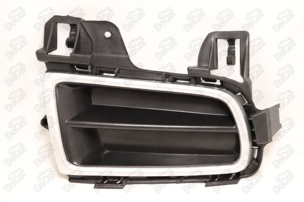 GR1A50C12A-DCR Docar Накладка фары противотуманной Прав. в сборе Mazda M6 2005-2007 для 