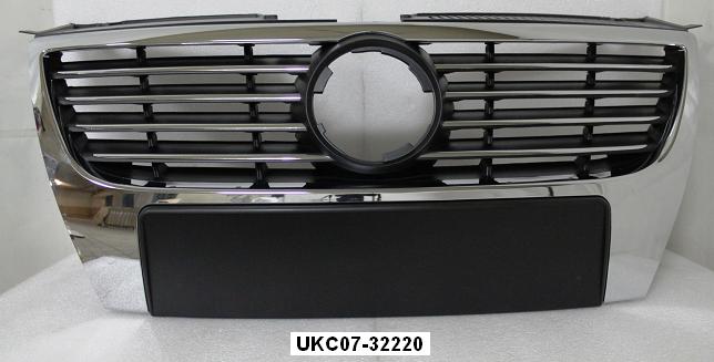 Решётка радиатора черн-хром UKC07-32220 UKC07-32220