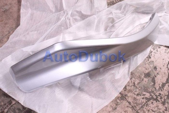 Расширитель на бампер правый серебро MB41032R MB41032R