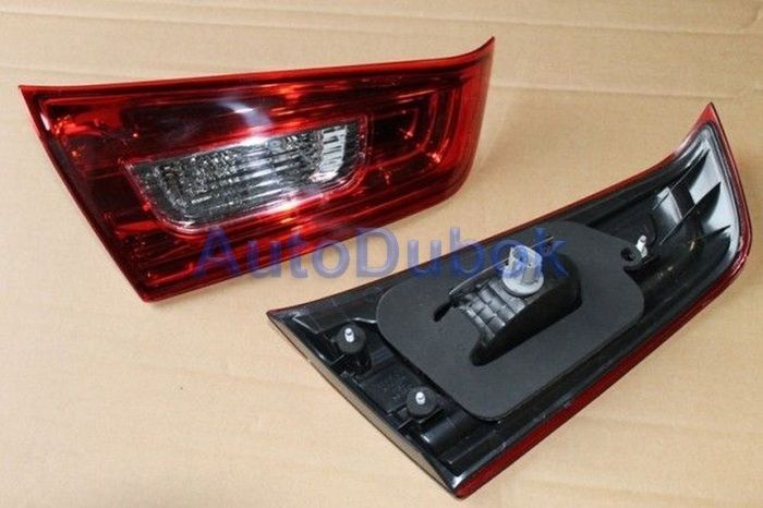 Фонарь левый внутренний MB121002L MB121002L