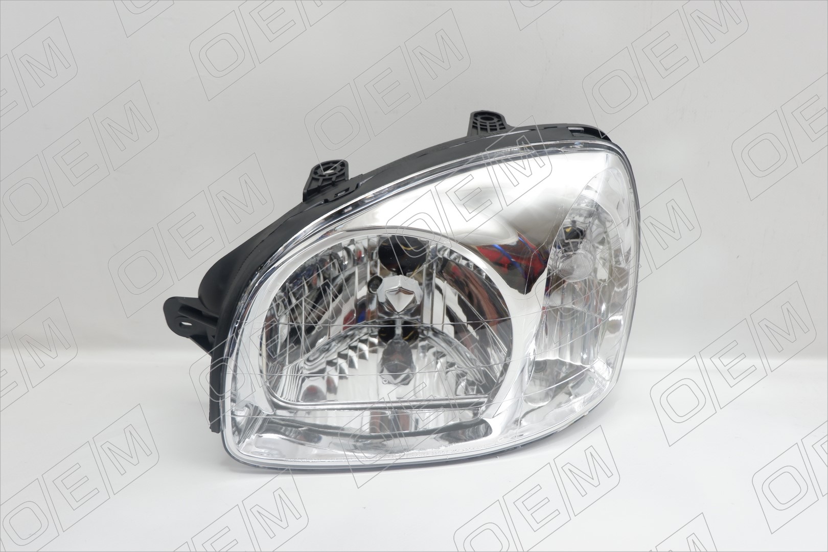 Фара механ корректор левая OEM0023FL OEM0023FL
