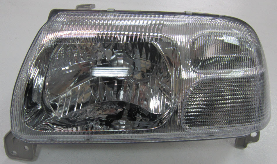 SZGVT98-005-L TYC G.VITARA ФАРА ЛЕВ +/- П/КОРРЕКТОР (TYC) для 