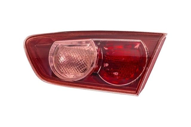 Фонарь внутренний красный правый SDN MB82003R MB82003R