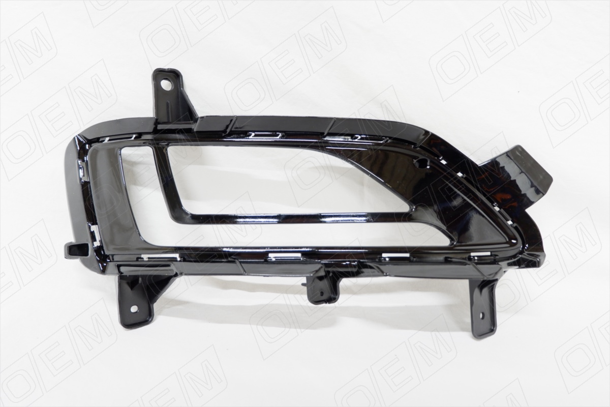 OEM1413R O.e.m. Окантовка противотуманной фары правая 2018-2021г для 