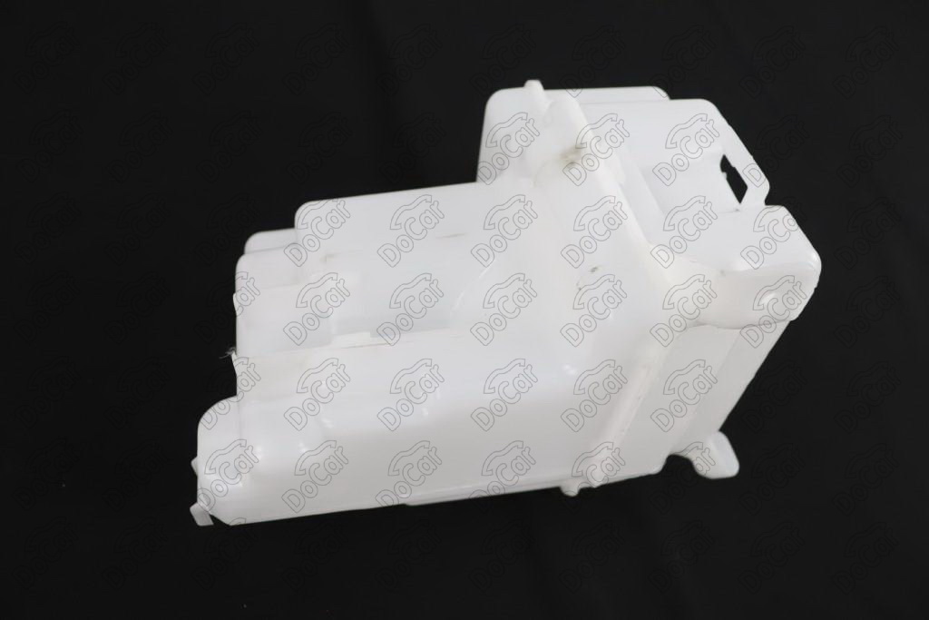 Бачок стеклоомывателя Toyota Highlander 2013-2016 85315-0E070-DCR 85315-0E070-DCR