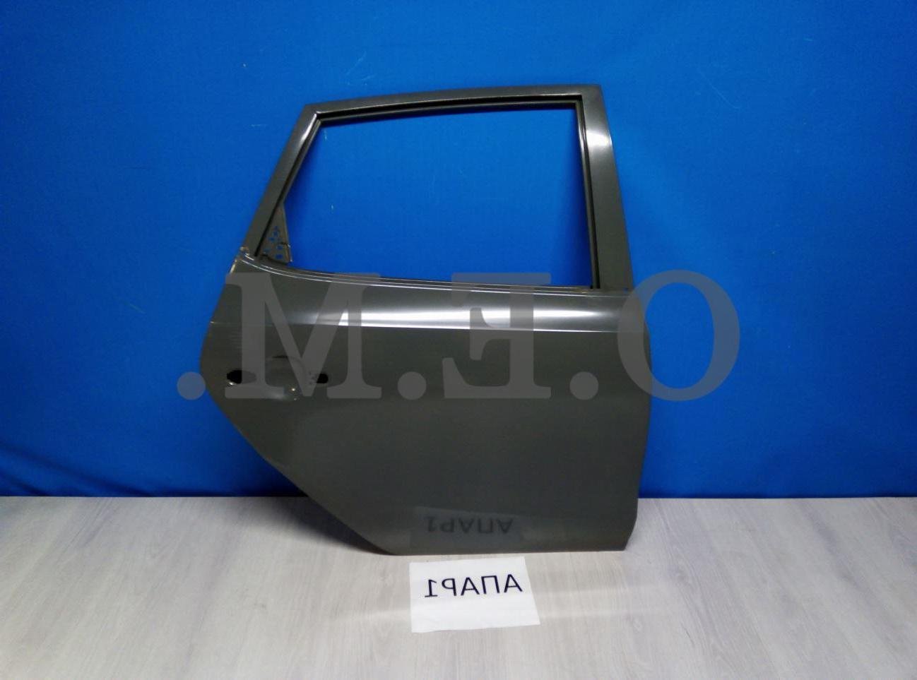 OEM0074DZR O.e.m. Дверь задняя правая для 