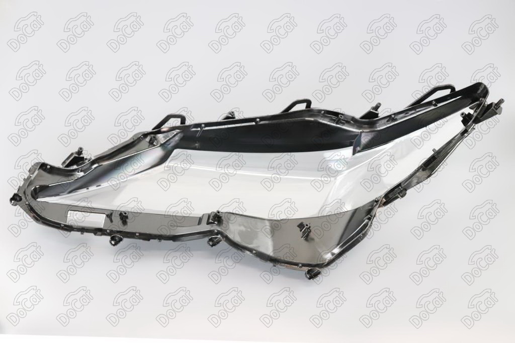 Стекло фары Прав. Toyota Camry XV70 2018- 8114533D71-DCR 8114533D71-DCR