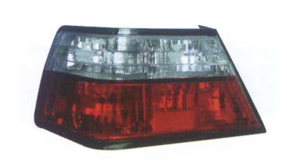 MD12483-744RT-R China W124 ФОНАРЬ ЗАДН ВНЕШН ПРАВ ТЮНИНГ ПРОЗРАЧ ХРУСТАЛ КРАСН-ТОНИР для 