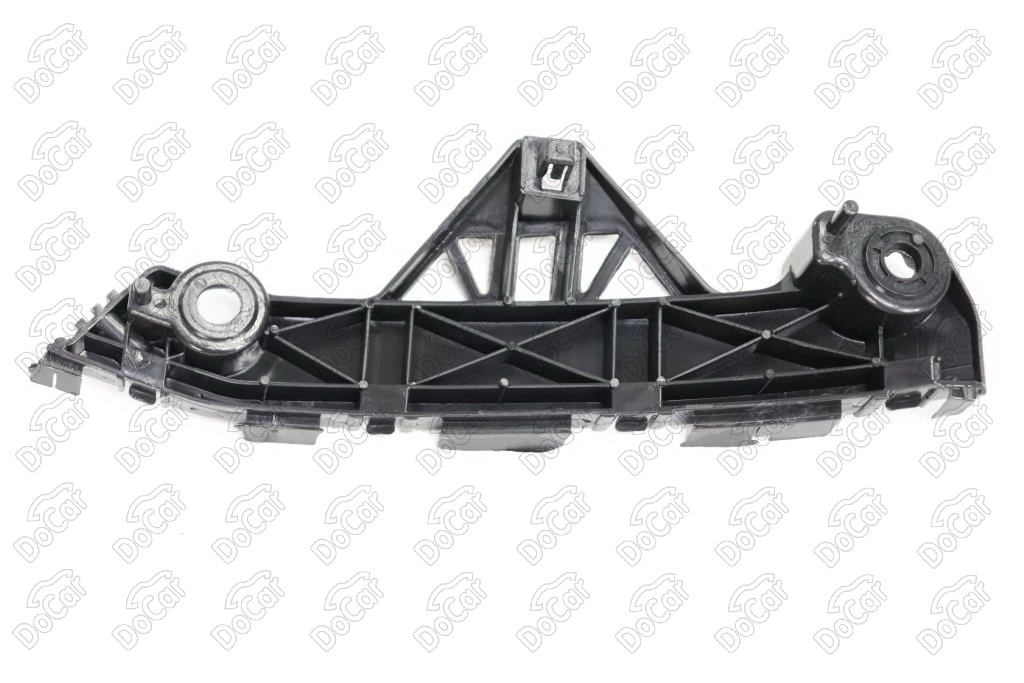 BBM4-50-0T1G-DCR Docar Кронштейн крепления бампера переднего Прав. Mazda M3 2009-2013 для 