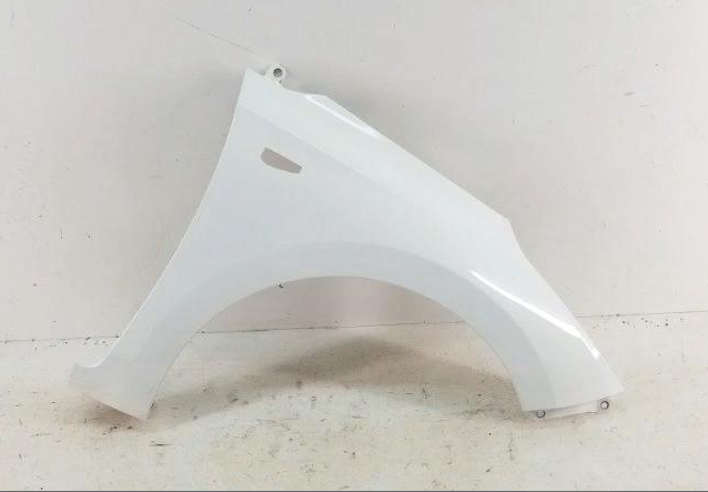 JH02-ACT17-045AR-PGU Body Parts Крыло  переднее правое  пластиковое с отверстием Crystal White (БЕЛЫЙ) для 