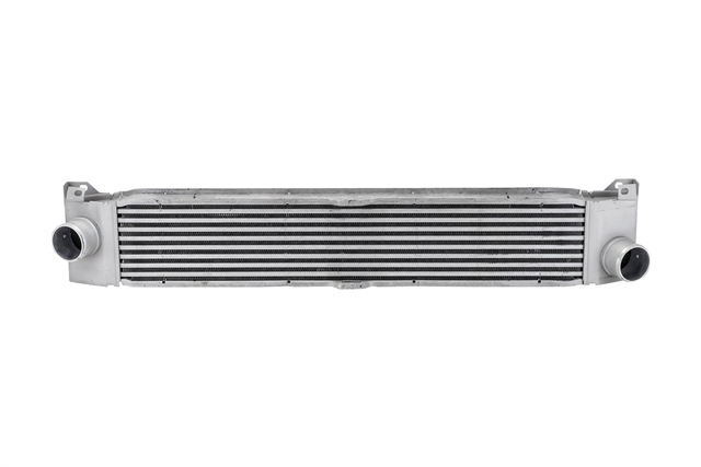 Радиатор интеркулера JUMPER / BOXER / DUCATO 2.2-3.0 TD 06- 526623J 526623J