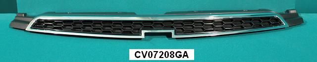 Решетка радиатора верхняя 2009-2012 CV07208GA