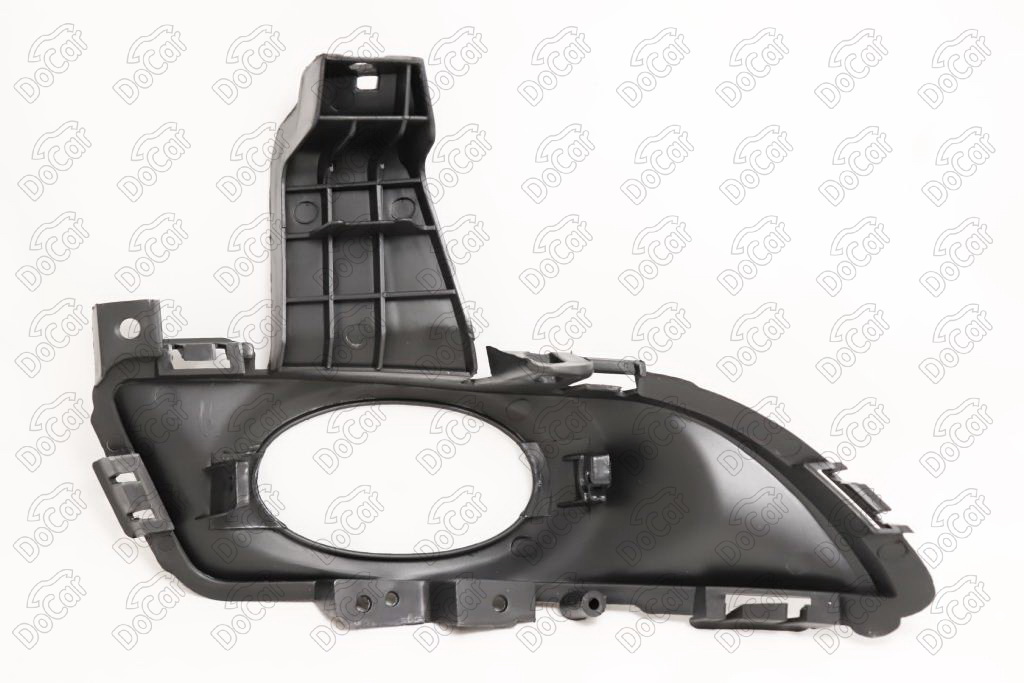 BN8V51678A-DCR Docar Накладка фары противотуманной Лев. Mazda M3 2003-2008 для 