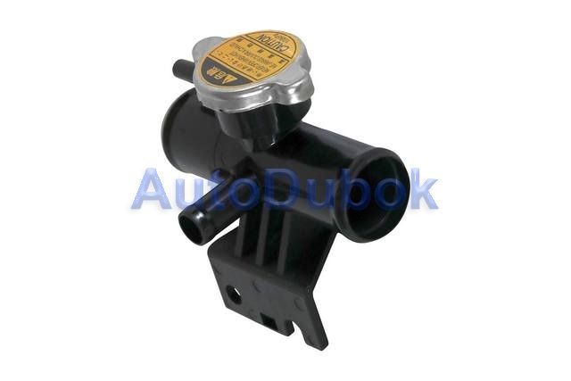 Заливная горловина расширительного бачка MBL13500155 MBL13500155