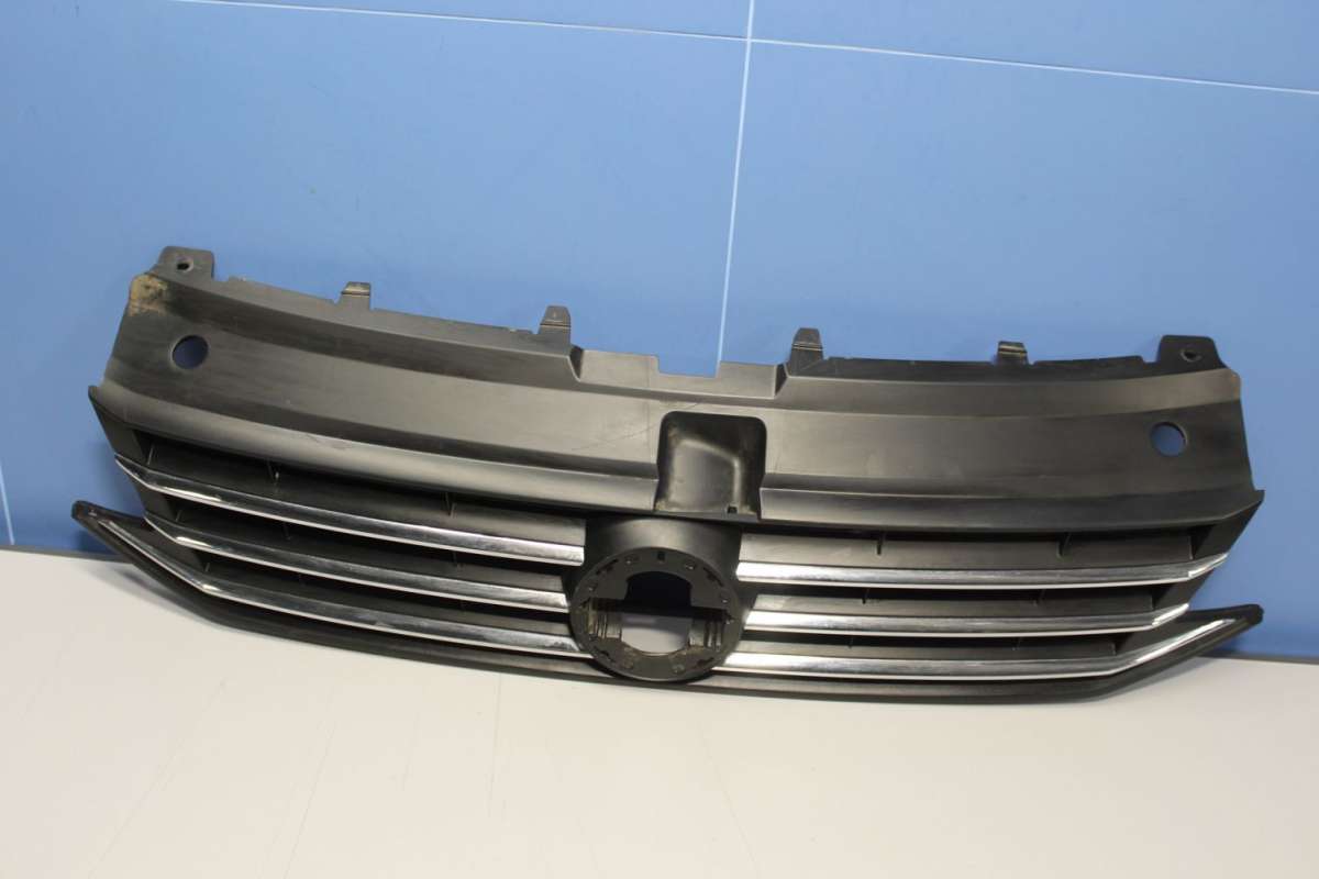 Решетка радиатора SSVA4575