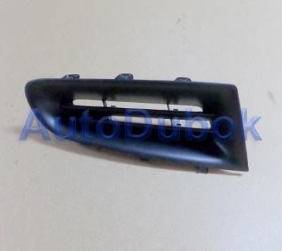 Решетка радиатора правая PRN07036GARN PRN07036GARN