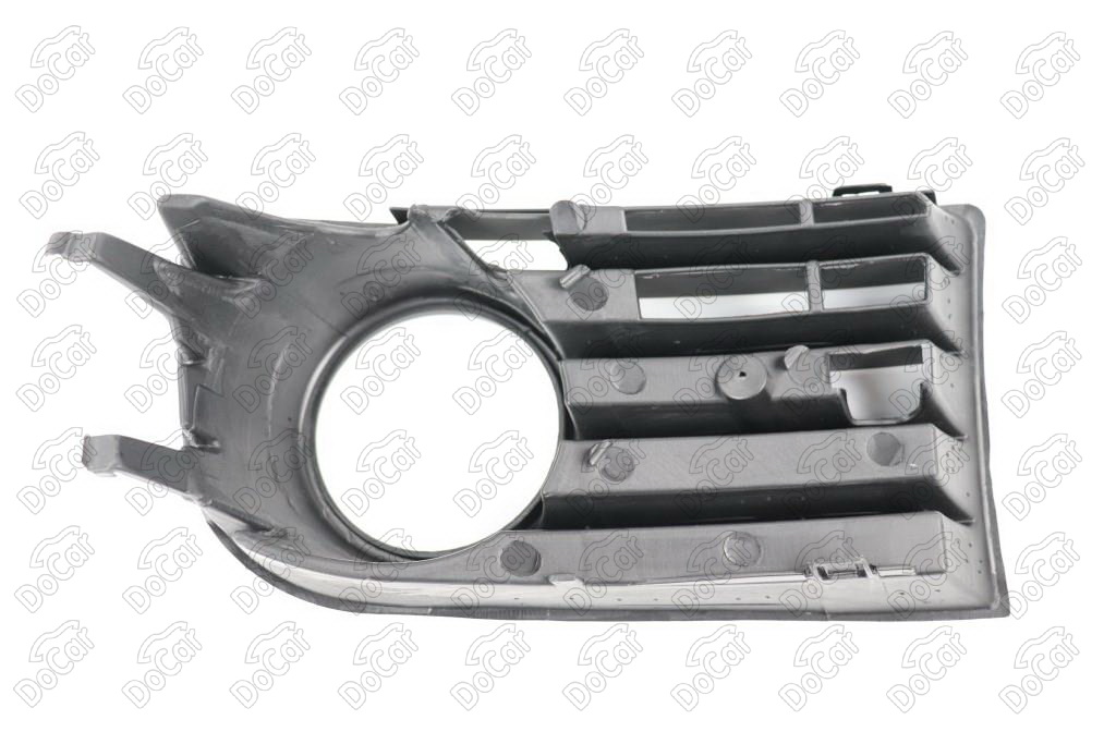 Накладка фары противотуманной Прав. VW Golf 5 2003-2009 1K0853666B9B9-DCR 1K0853666B9B9-DCR