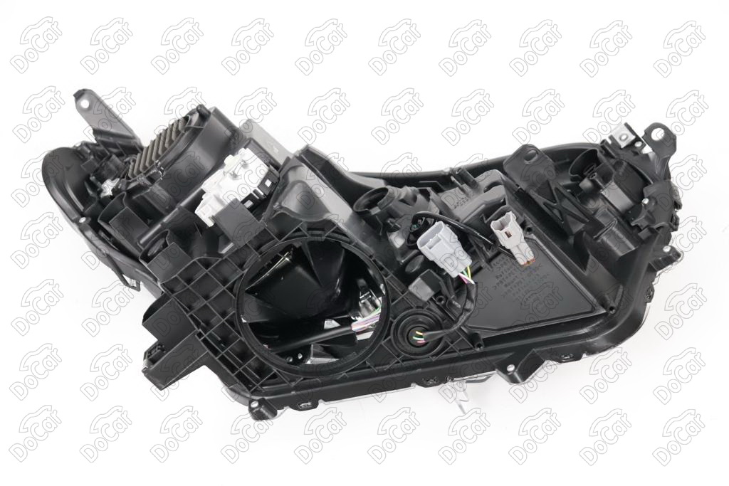 Фара передняя Лев. Toyota Rav4 2016 LED 900338DCR 900338DCR