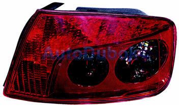 PG40704-740-R Тайвань Фонарь правый седан для 