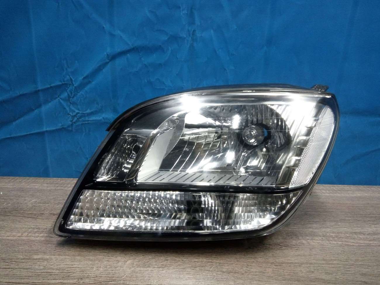 95025585 GM Фара с корректором левая для 