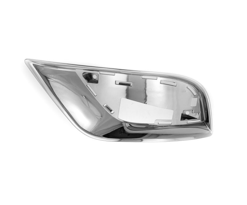 PCR99051CAL Chrysler РЕШЕТКА В БАМПЕР для 