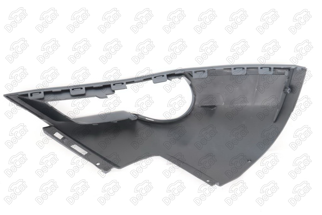 Дефлектор радиатора Прав. Audi Q7 2009-2015 4L0807062D1RR-DCR 4L0807062D1RR-DCR