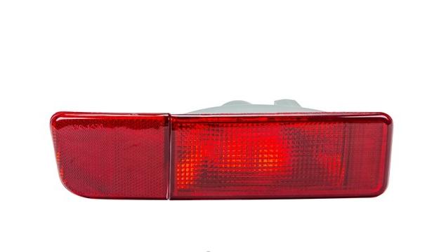 Катафот бампера заднего левый MB11004L MB11004L