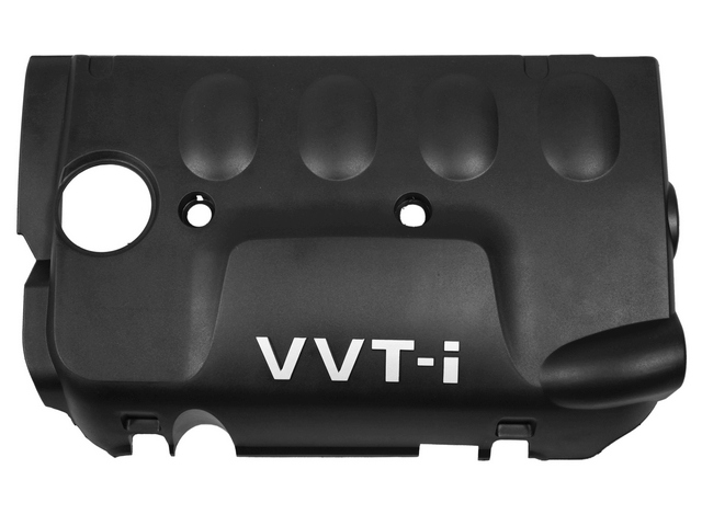 L320305025 Sailing КРЫШКА ДВИГАТЕЛЯ ПЛАСТИКОВАЯ С НАДПИСЬЮ 1,5/1,3 VVTi COROLLA/YARIS 99-05 для 