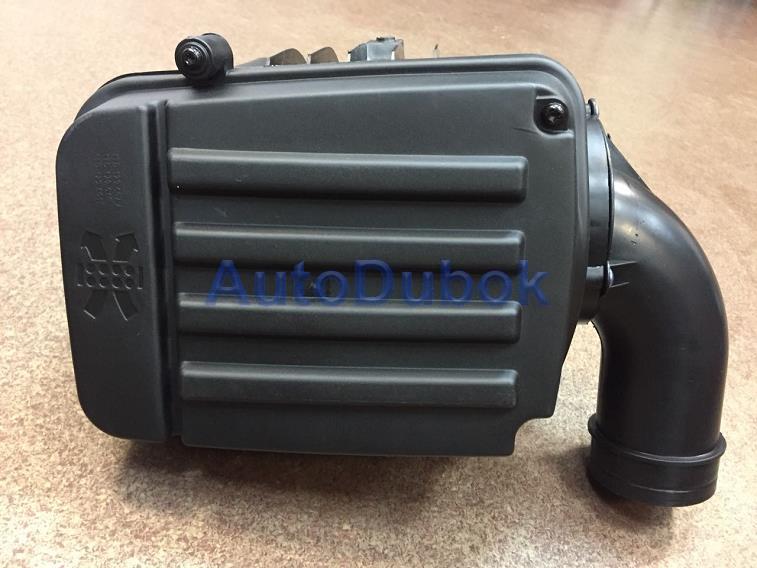 Корпус воздушного фильтра 1.6/2.0/1.9Tdi SVJ05052 SVJ05052