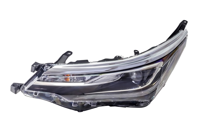 Фара левая Corolla 16- TYL2051639L TYL2051639L