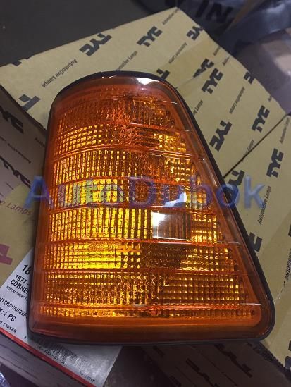 MERCEDES 207-410 77 - 95 :Указатель поворота передний правый (жёлтый) 506120 506120