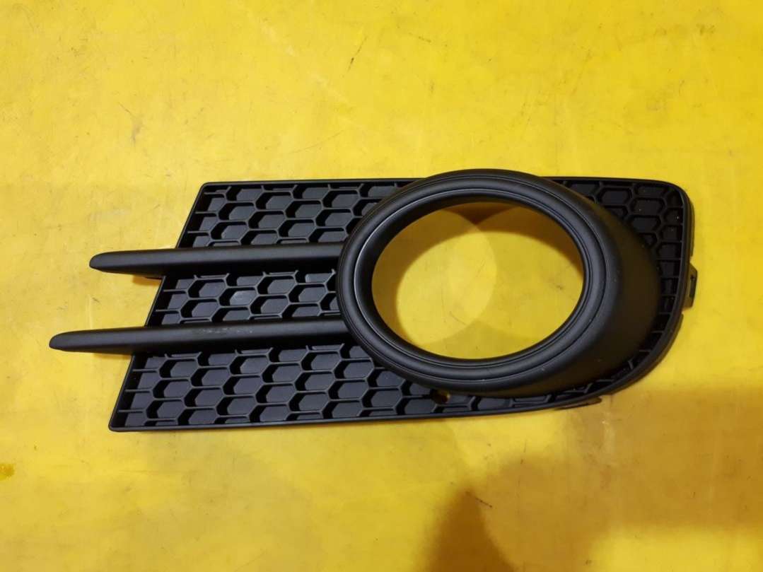 Решётка под ПТФ левая JH20TIG16017BBL JH20TIG16017BBL