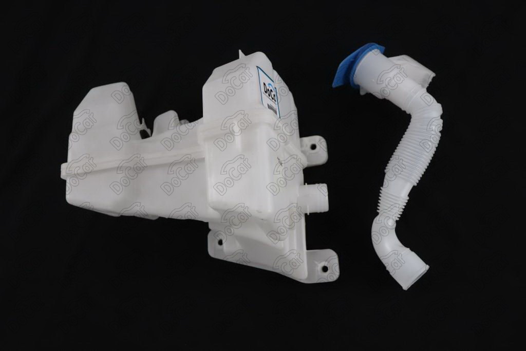 Бачок стеклоомывателя VW Golf 7 2012-2017 5G0955453J-DCR 5G0955453J-DCR