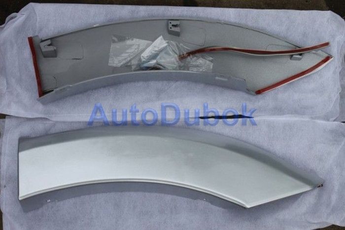 Расширитель крыла заднего левого серебро MB41053L MB41053L
